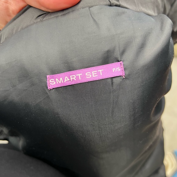 Smart Set Black Puffer Vest with Faux Fur Hood - Size Small - Picture 7 of 7